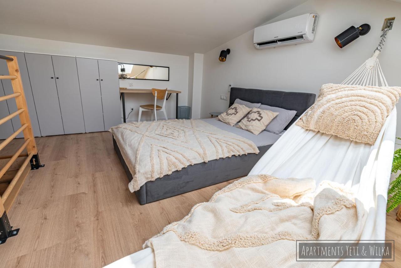 Apartamenty Yeti & Wilka W Centrum Chorzowa: Wilk Экстерьер фото